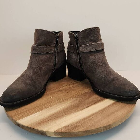 Børn Born ADIA Gray Womens Peltro Distressed Booties Size 6.5 M - Picture 8 of 12